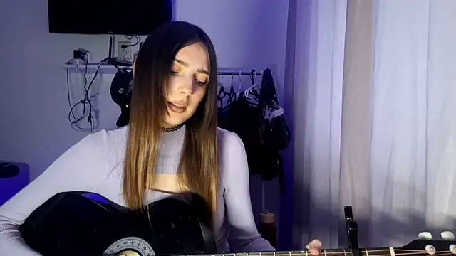 MiaNoir_'s Live XXX Chat