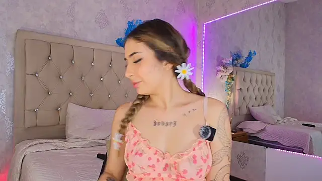 nini_love01: απευθείας συνομιλία ΧΧΧ