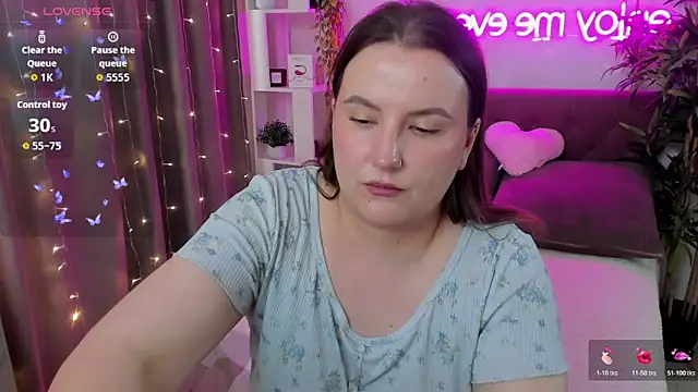 FeralPeach 现场XXX聊天