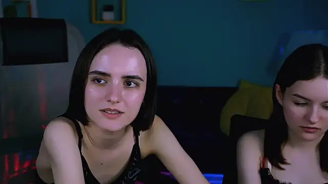 KateWillows webkamerás műsora