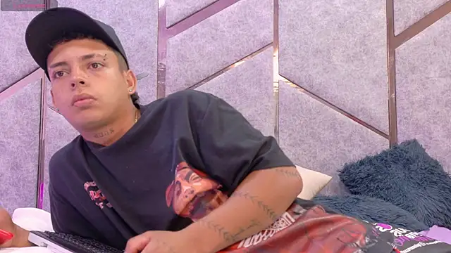 Dante-Axel Webcam show