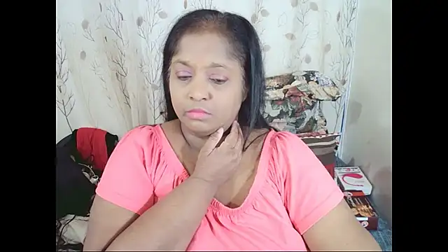 Indiantasha live XXX chat