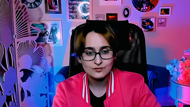 LixeLuna লাইভ XXX চ্যাট