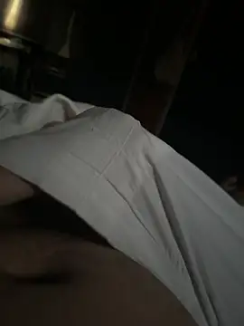 Show de rough1985 na webcam