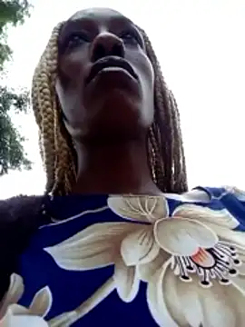 Petite_Ula live XXX chat