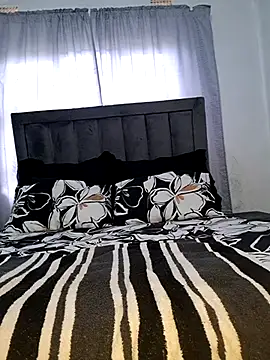 Онлайн чат XXX juicygoddess2