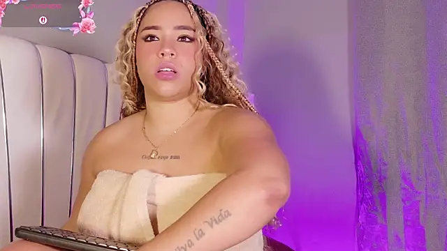 Онлайн чат XXX Daniela_RodrigueZz