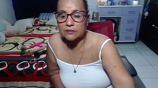 pervert_mommy_ Chat XXX live