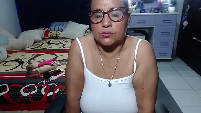 pervert_mommy_ 现场XXX聊天