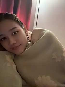 SweetThaiGirlfriend Webcam-Show