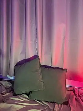 Chat XXX en directo de _Lucycherry