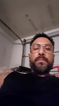 Forbidden_daddy élő XXX-chatje