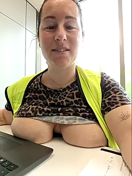 bichota85 লাইভ XXX চ্যাট