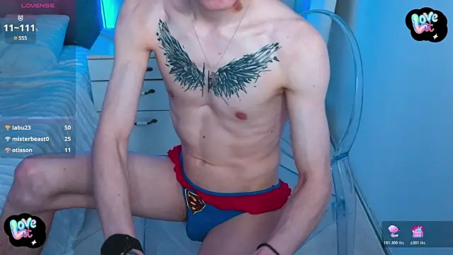 Pokazy przed kamerką – Cristian__Dior