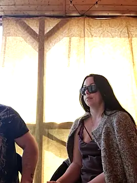 -Pupsiki- 现场XXX聊天