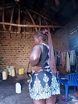 holygrail001 即時 XXX 聊天