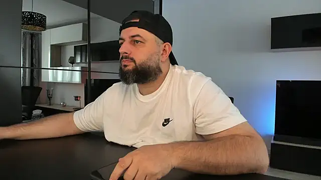 DravenPeak's Live XXX Chat