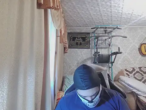 notSoInnocent18 Show in webcam