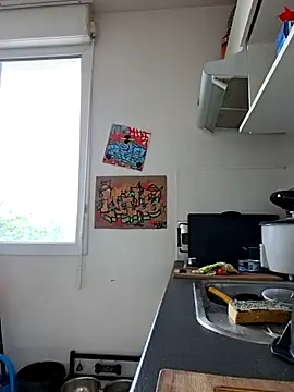 XXX chat uživo modela Mr_Graffitimile