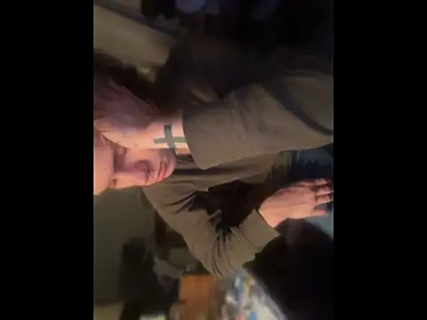 XanderOzzz's Webcam Show