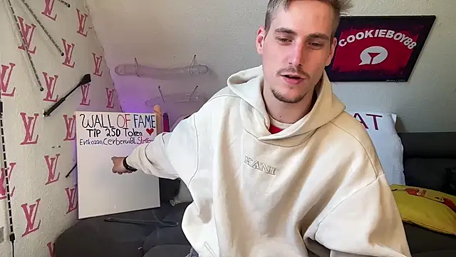 Cookieboy88 Webcam Show