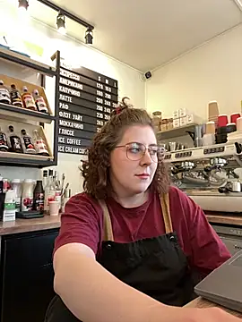 cinnabon_ élő XXX-chatje