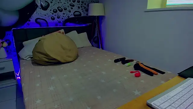 AlmaFancy: онлайн-секс-чат