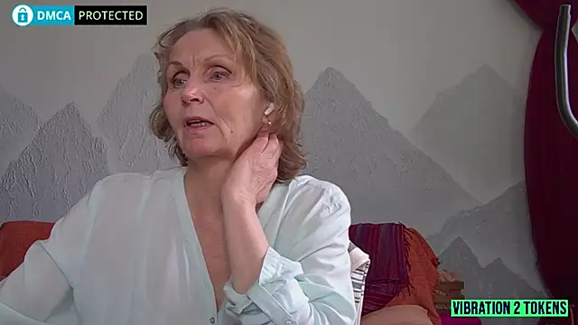 sourceSatisfactionのライブXXXチャット