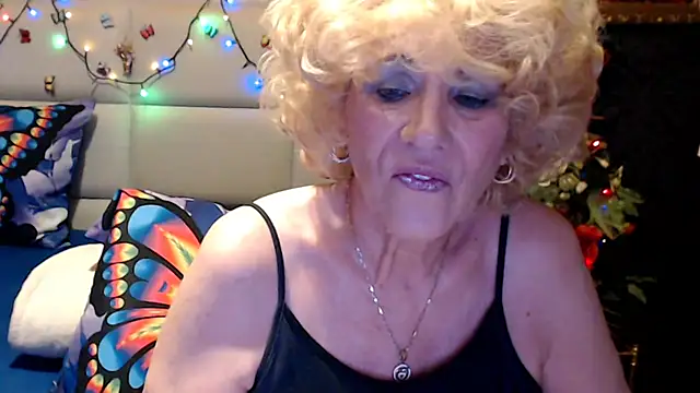 XXX chat uživo modela HappyWomanOn