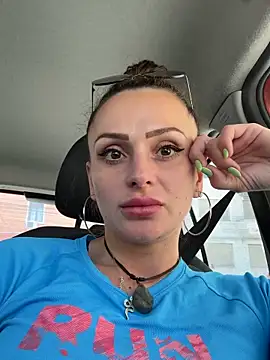 Caramellaa Chat XXX live