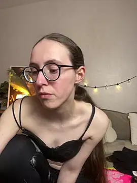 MartiniiSelenna 现场XXX聊天