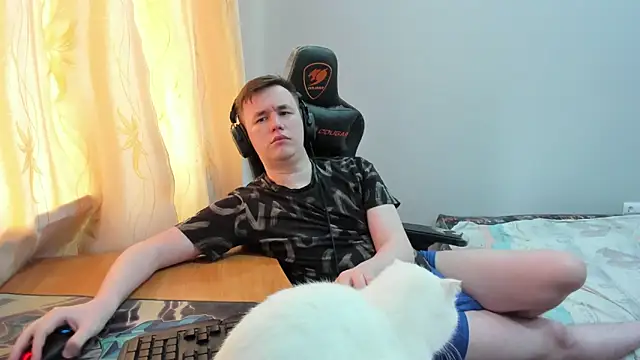 Онлайн чат XXX iliaskrislove