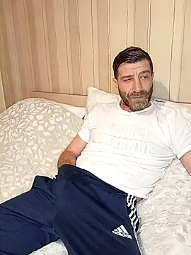 Alexdaniel89 Show in webcam