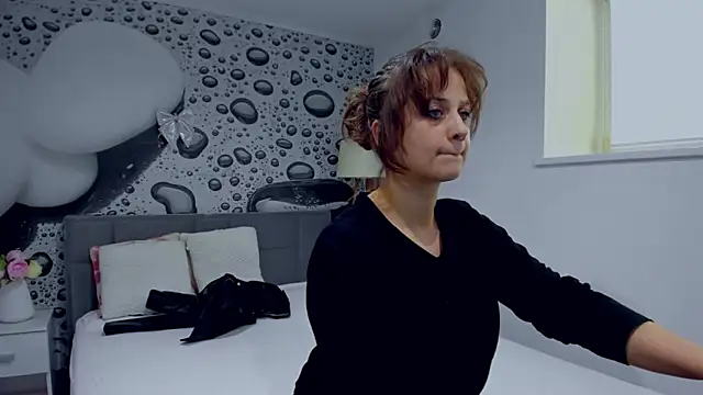 AlmaFancy Chat XXX in diretta