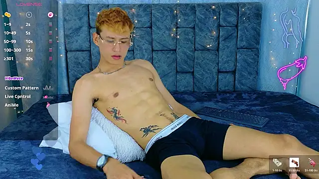 NicolasTorrez Live XXX-Chat