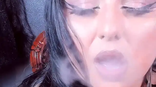 Živý XXX chat SelenaNoctis