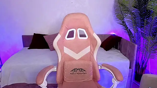 Chatroom XXX en direct de Ida_FaneStain