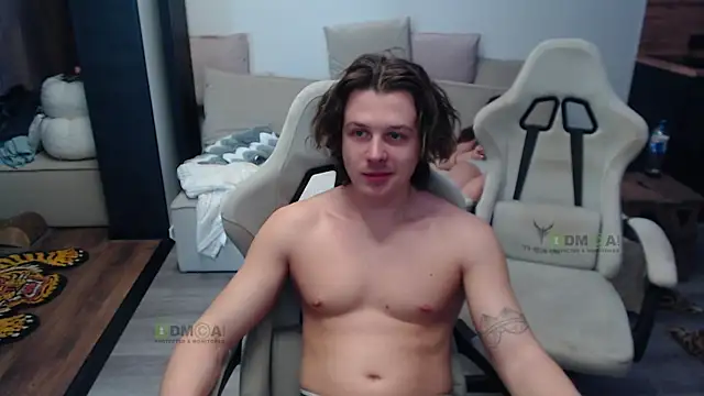 Sunny-Girl1's Webcam Show