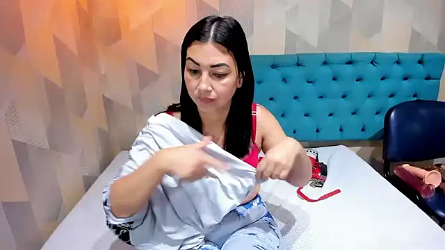 Chatroom XXX en direct de AdaFawxx