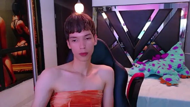 Stefany_PiInk Pertunjukan Webcam