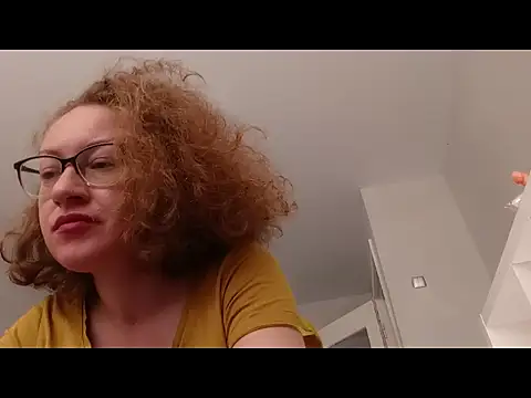 Pokazy przed kamerką – Alice_newhome