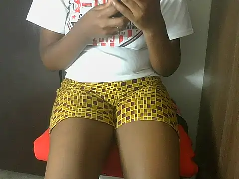 pinky2026chichie Pertunjukan Webcam