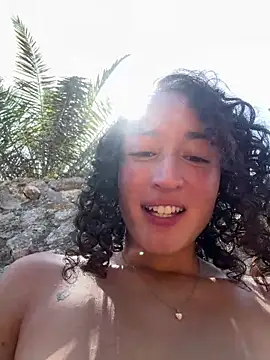 IsabellaSwee's Webcam Show