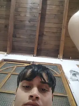 Chat +18 de Mobi_bigdick ao vivo