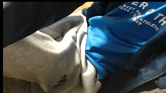 Yasu2000 Adlı Modelin Web Kamerası Şovu