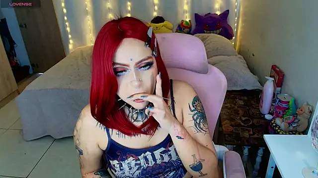 maliciaXpoison Live XXX-Chat