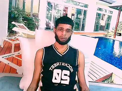 CharmingIndian1's Live XXX Chat