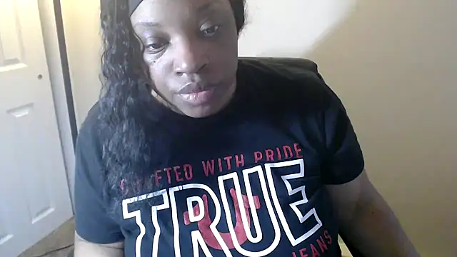 Sexymona1218 Chat XXX live