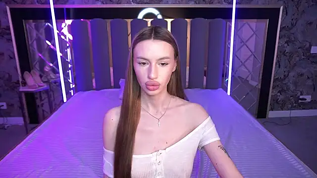 Snow_WhiteeeX's Live XXX Chat