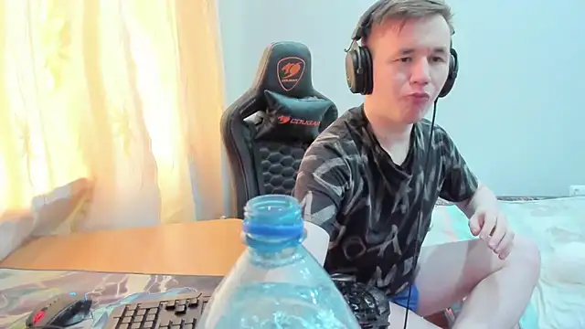 iliaskrislove 即時 XXX 聊天